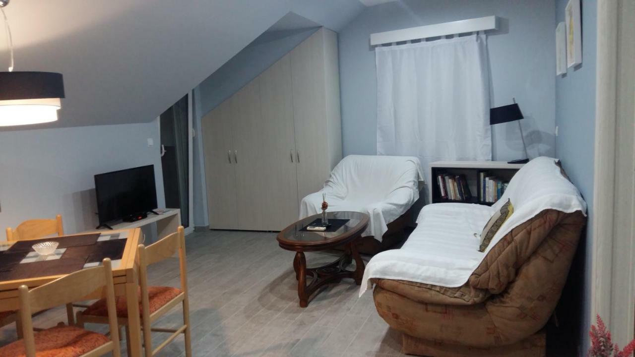 Apartments Sovran Vila Marija Prčanj Exterior foto